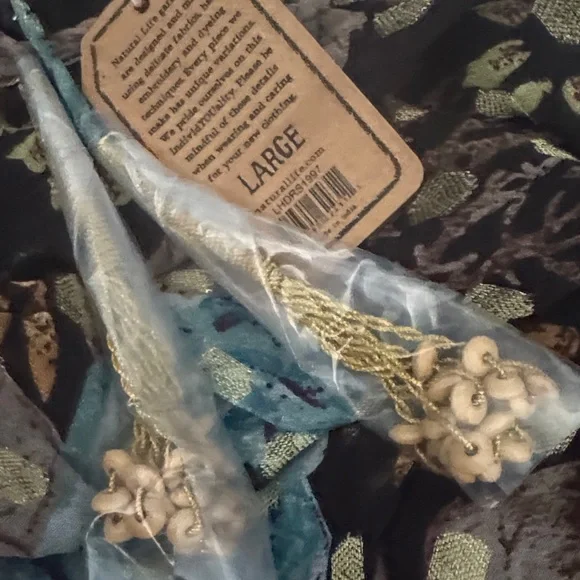 NATURAL LIFE Black and Blue Floral Dress - Picture 6 of 6